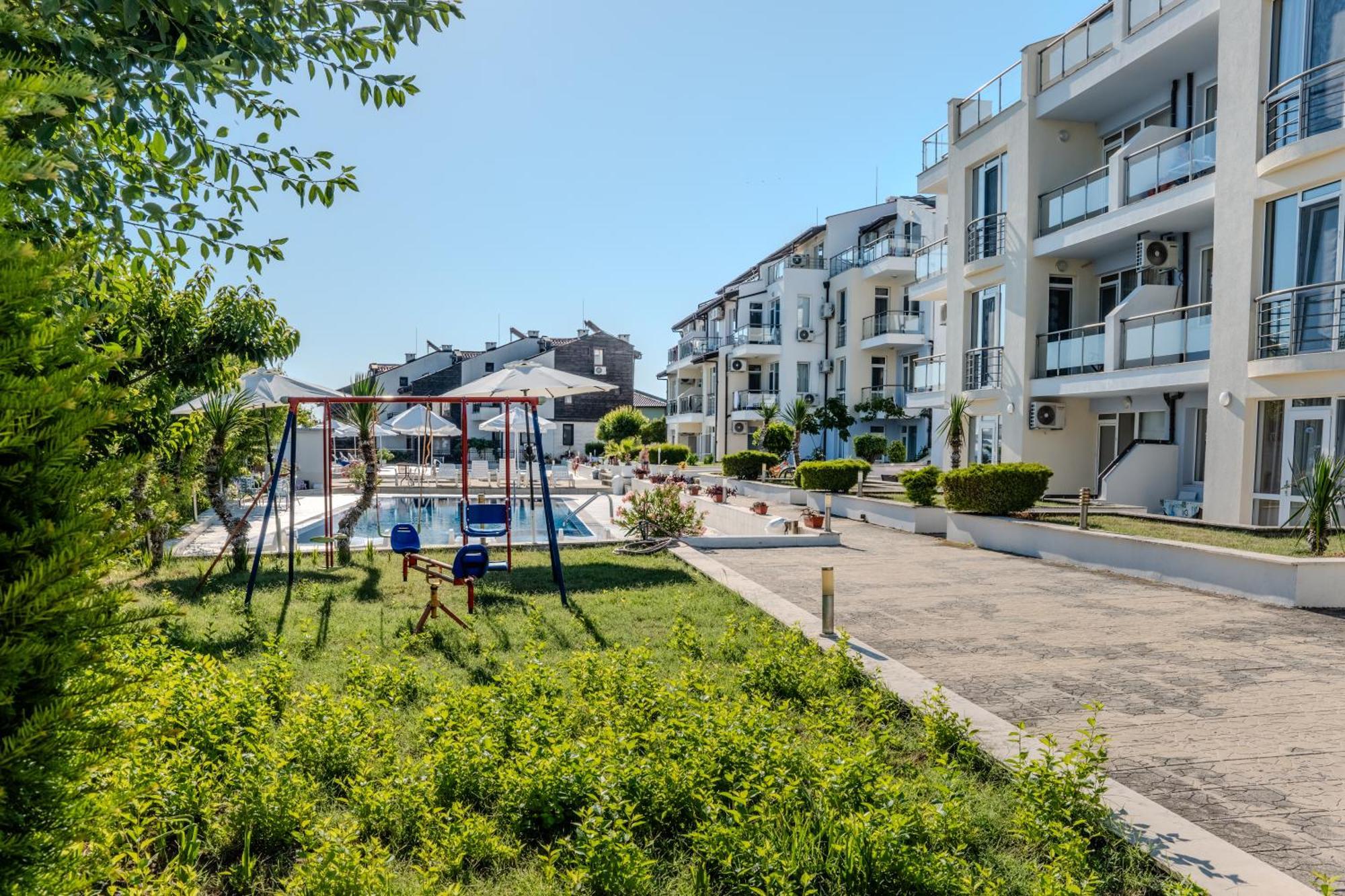 Apolon Complex Aparthotel Sozopol Buitenkant foto